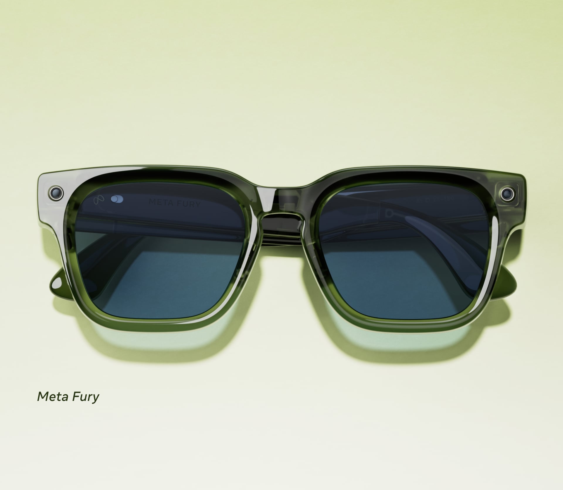 02 A Pair For Any Look Carousel 02