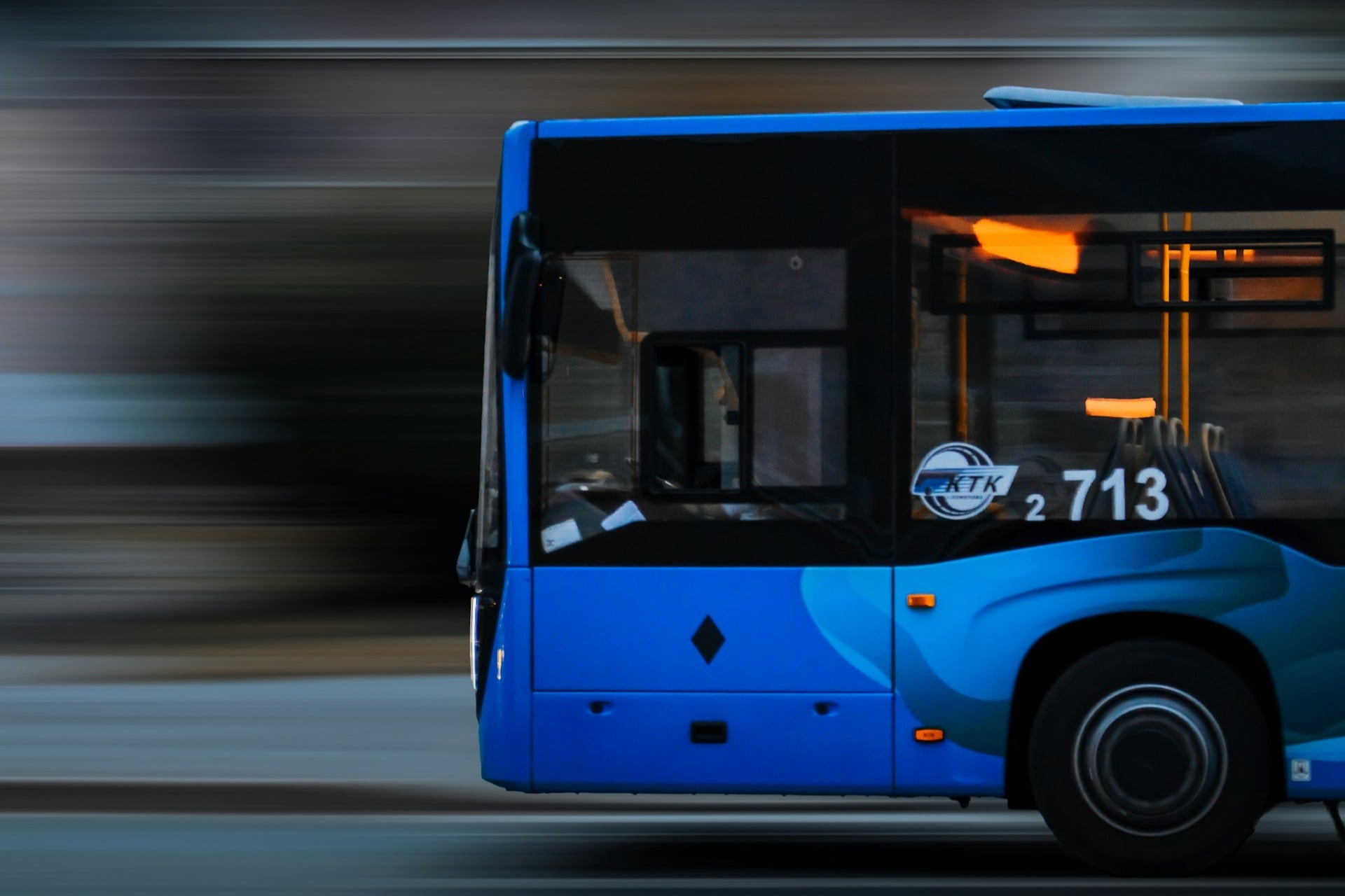 Bus