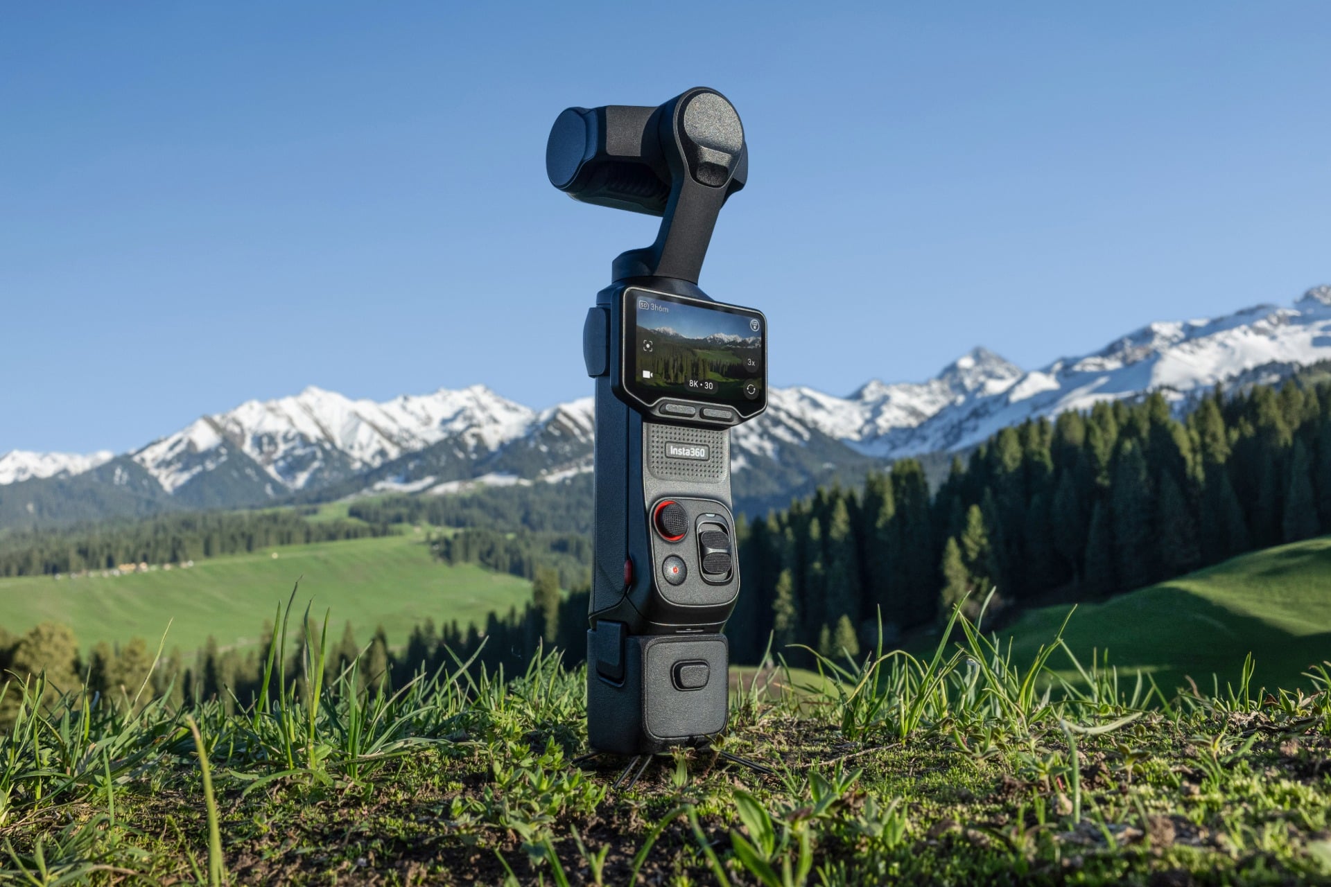 Insta360 Luna Ultra Leica Gimbal 2