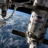 Iss Fuite Air Zvezda Sophie Adenot Evacuation