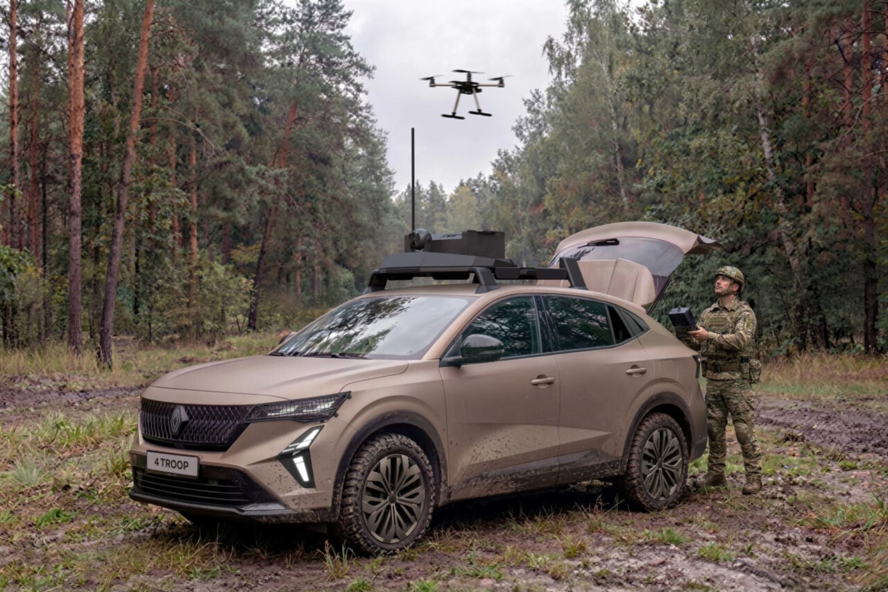 Renault Thales 4 Troop Vehicule Tactique Eurosatory