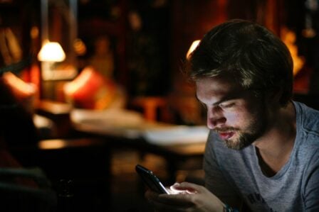 Homme, Smartphone