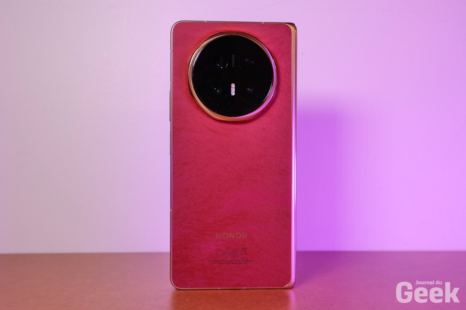 Honor Magic V6 03