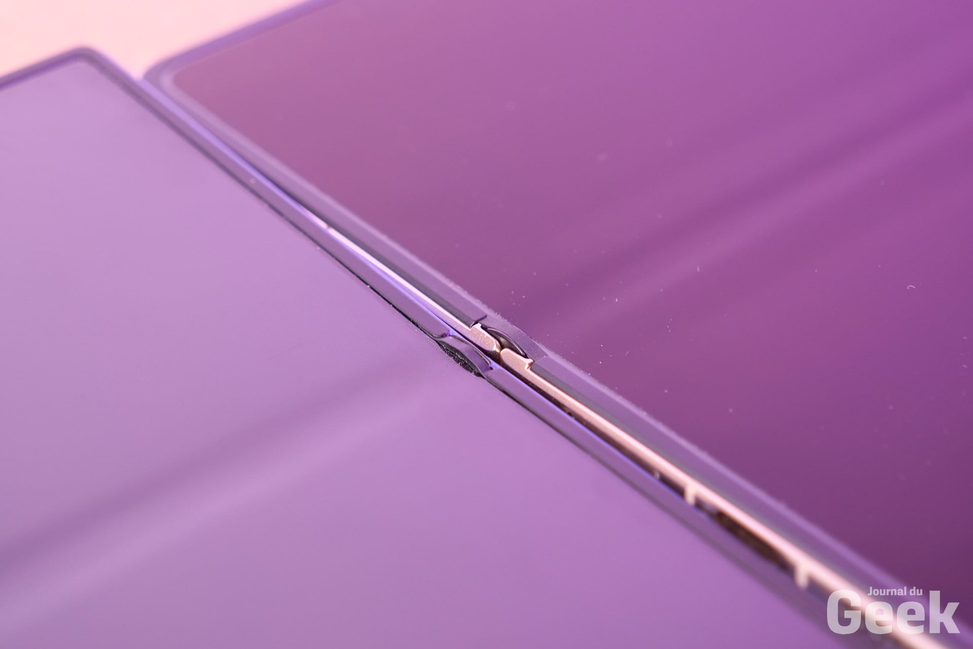 Honor Magic V6 33