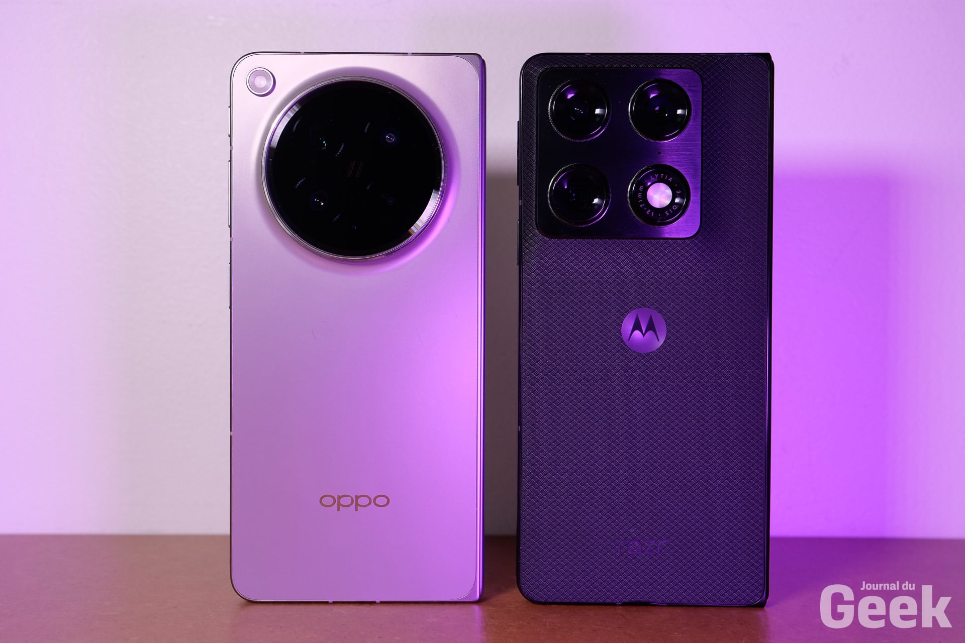 Motorola Razr Fold 18