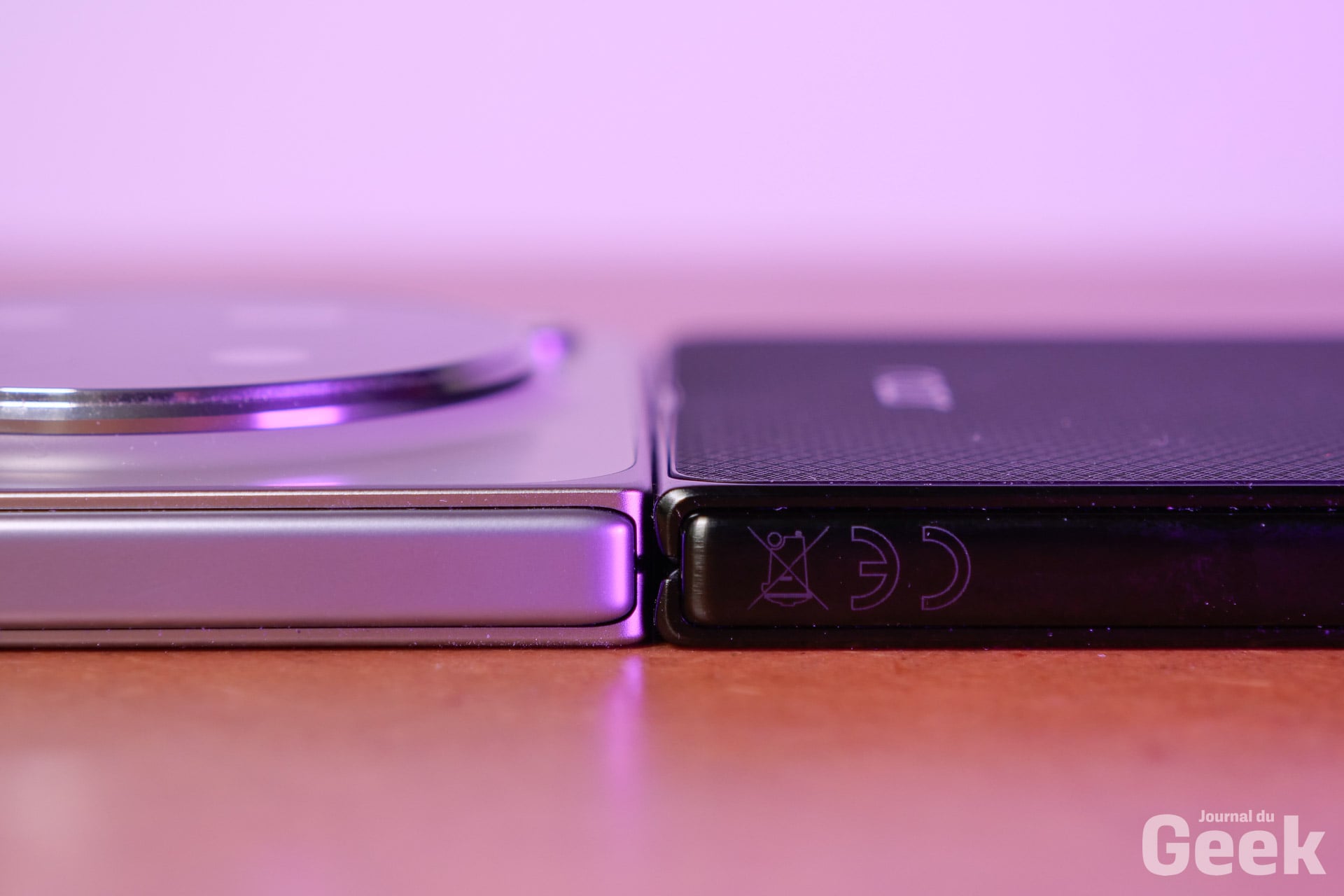 Motorola Razr Fold 20