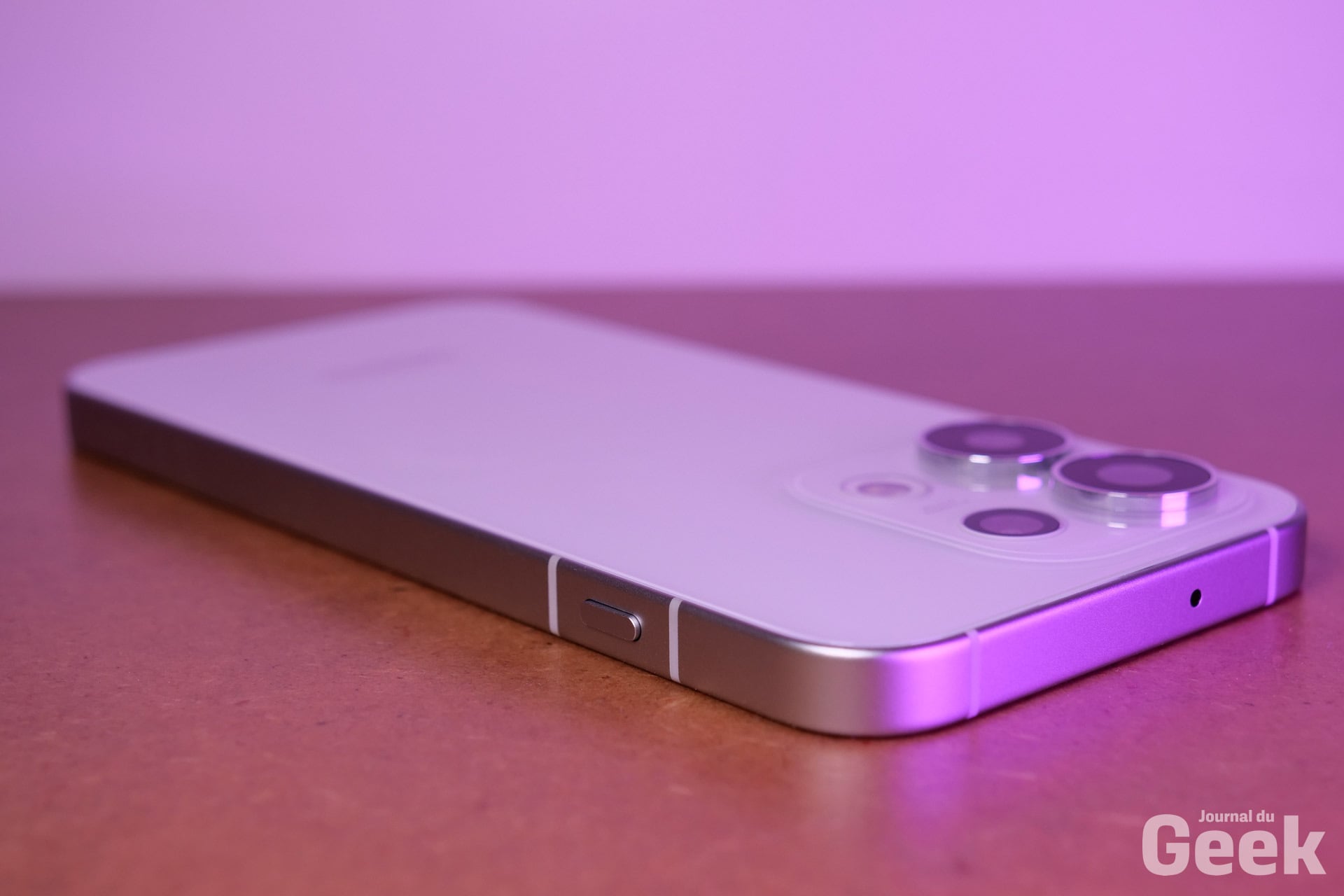 Oppo Reno16 Pro 08