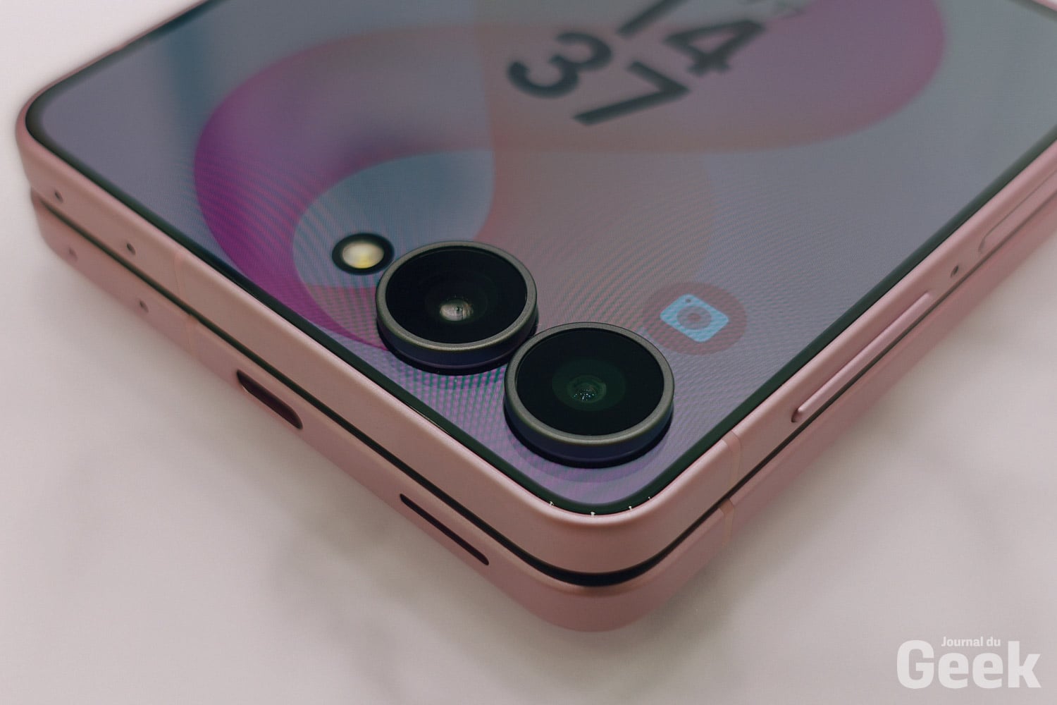 Samsung Galaxy Z Flip8