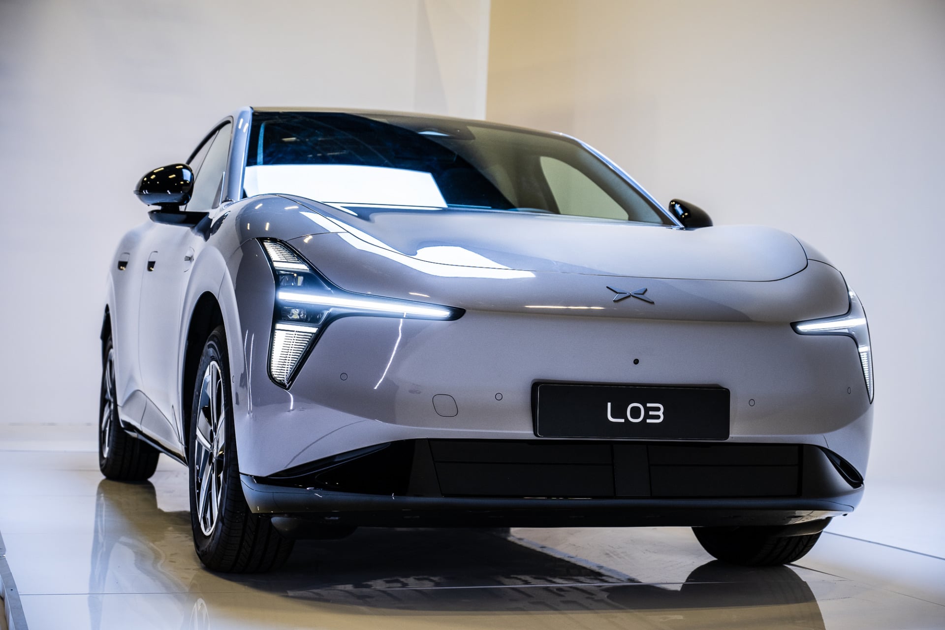 Xpeng L03 12
