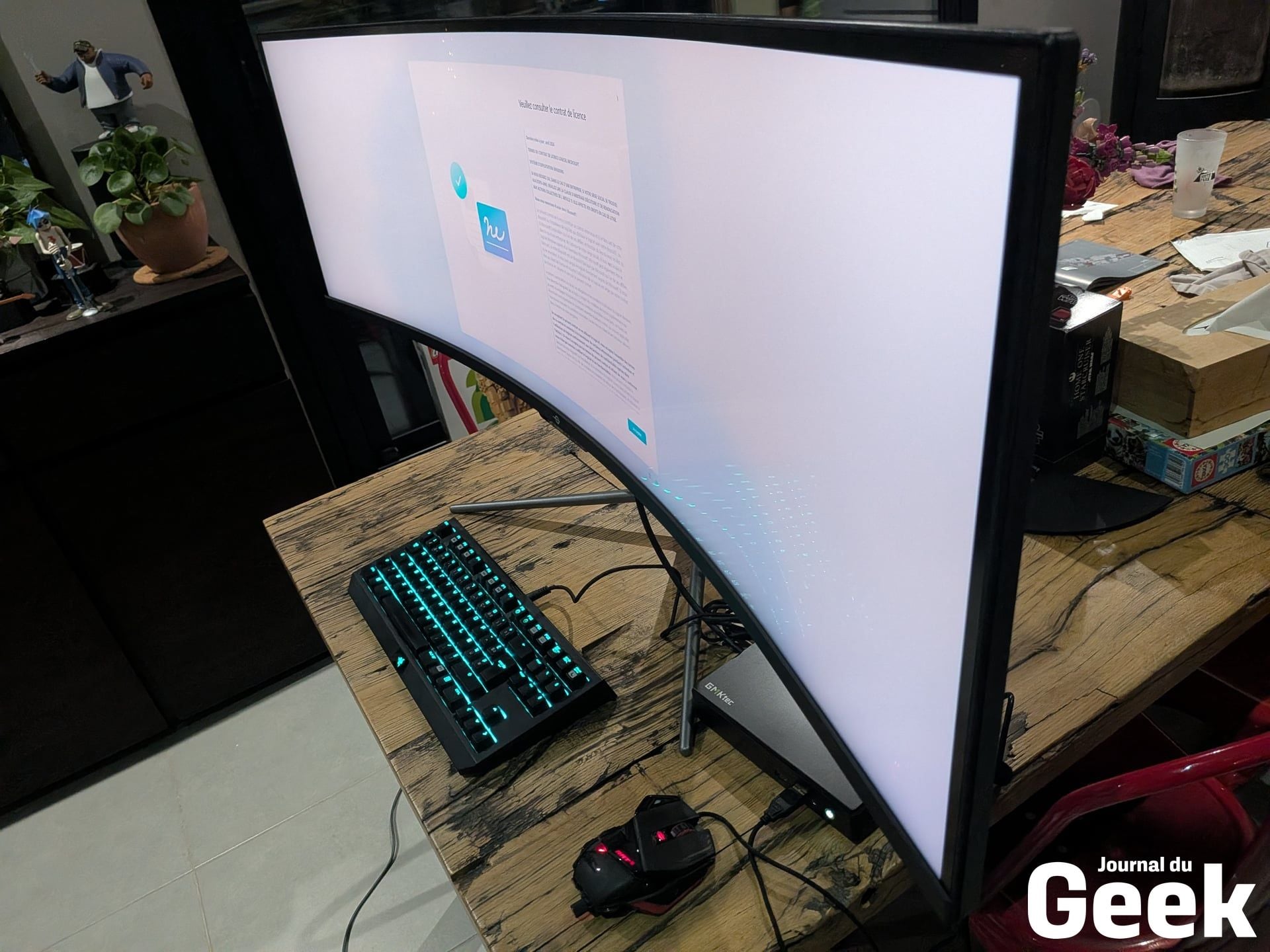 Moniteur Large 21 9 09