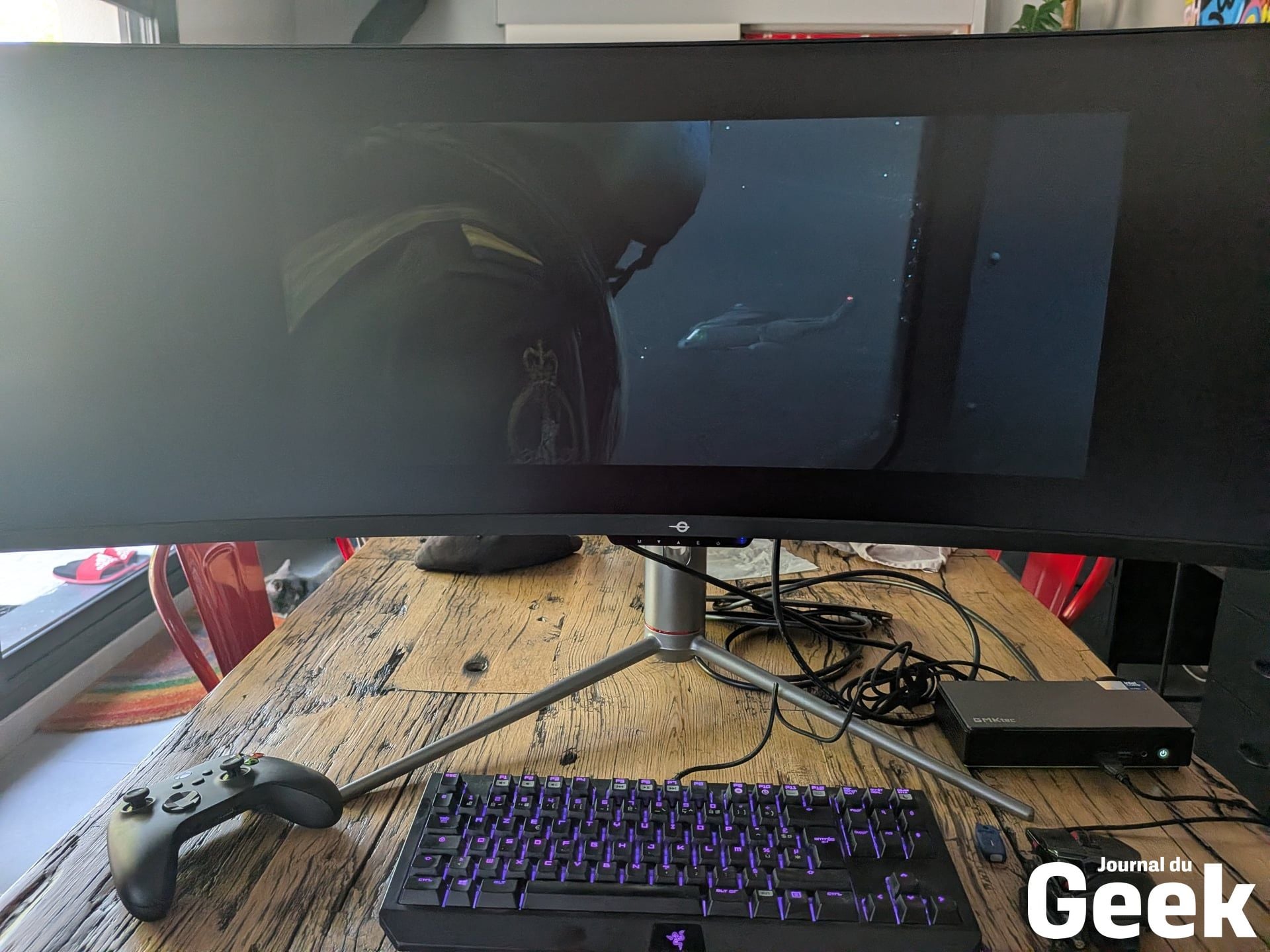 Moniteur Large 21 9 12