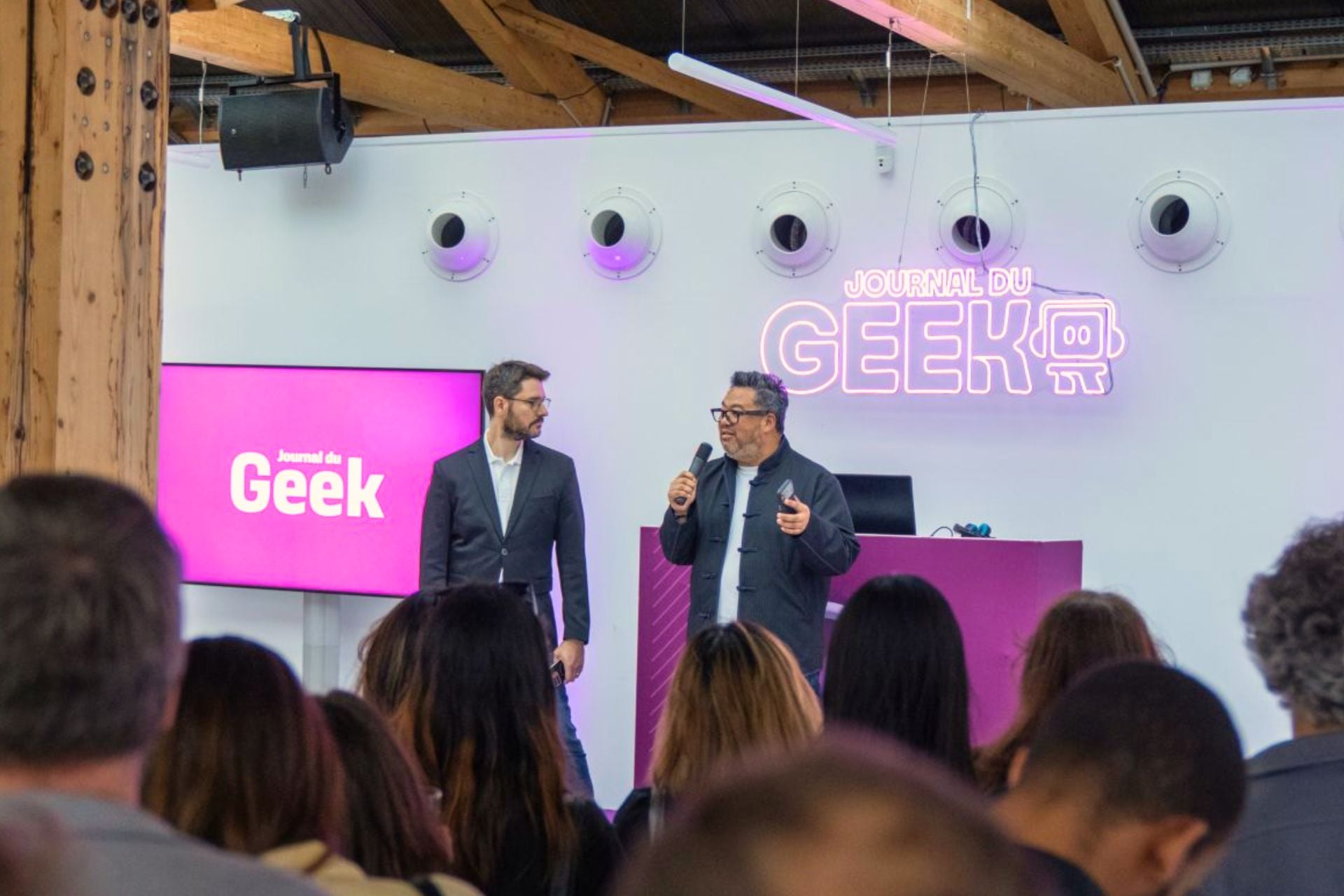 We Love Geek