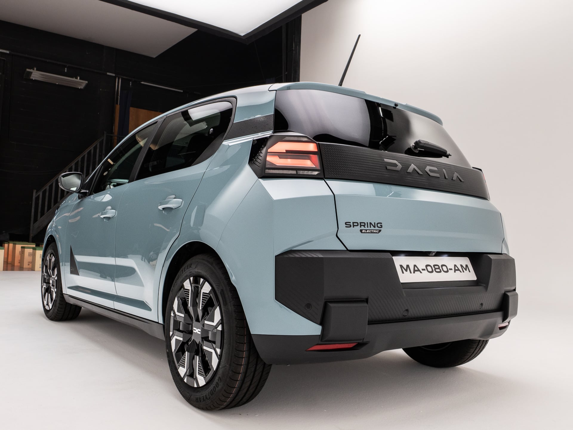 Dacia Spring 2027 38