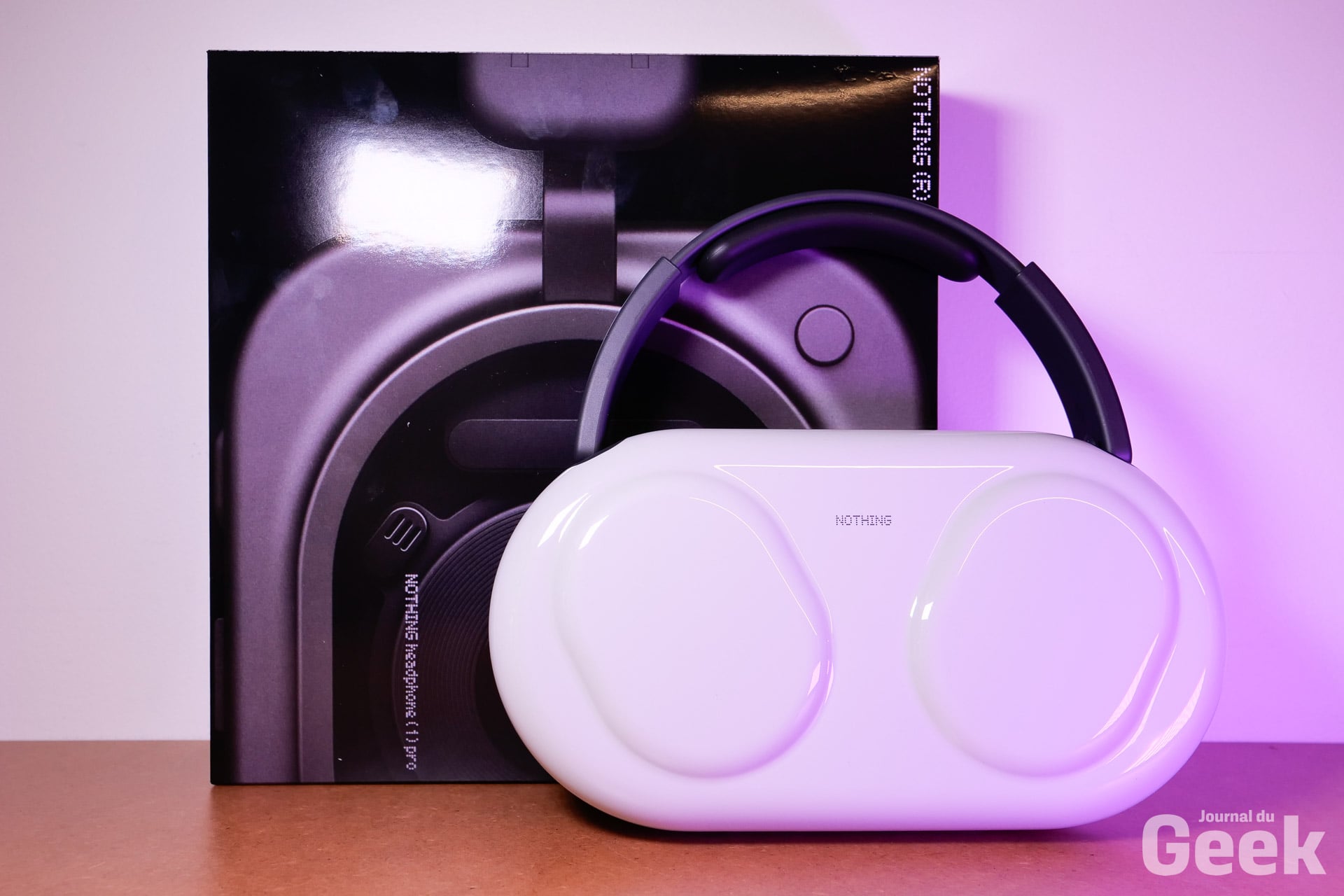 Nothing Headphone (1) Pro 02