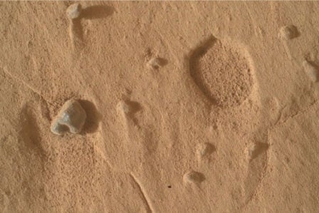 Traces Mars