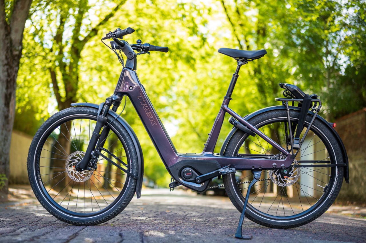 Test VAE Trek Charter+ 4 Nexus Low Step 800 Wh : plus lourd que le nom est long !