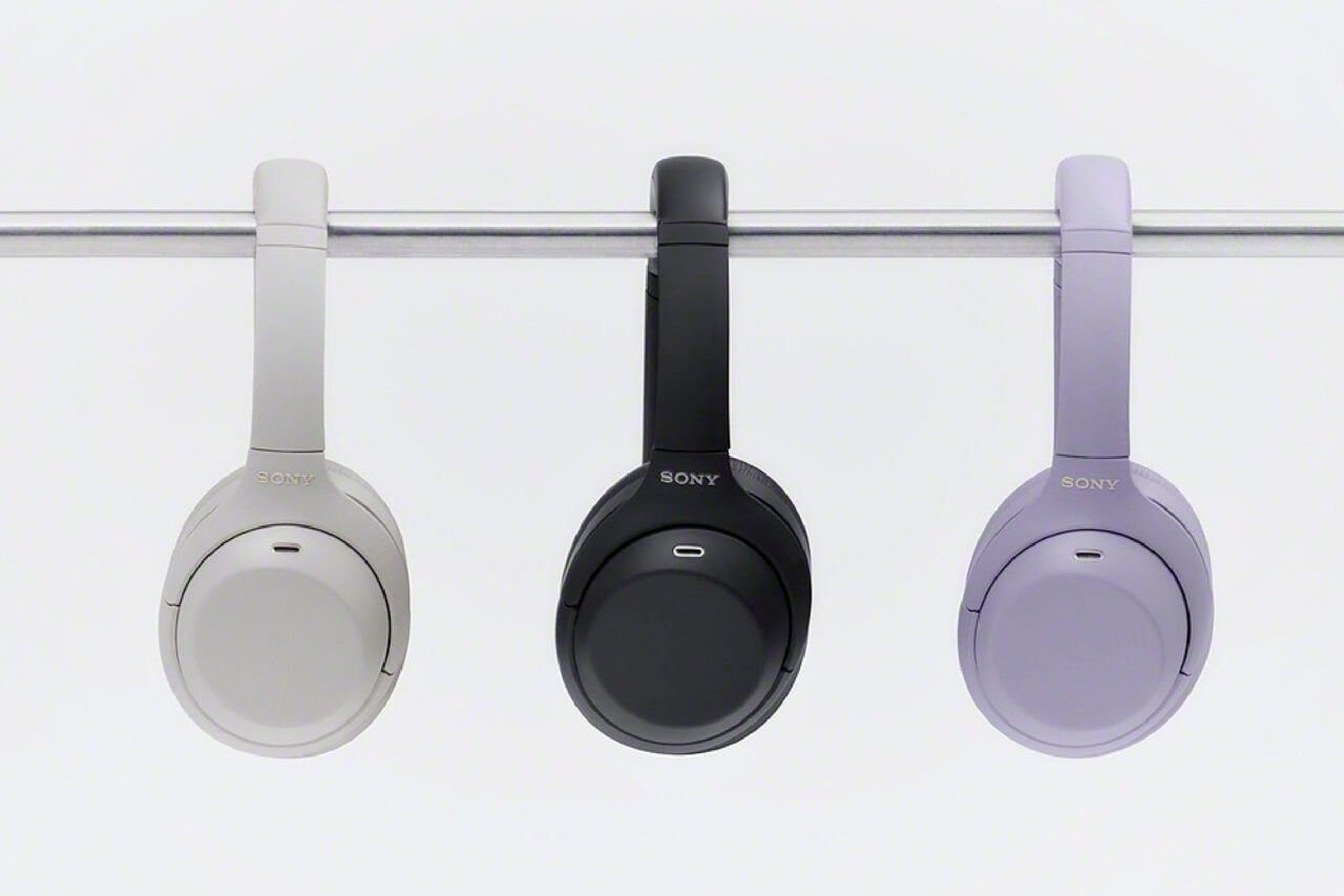 Sony recycle le WH-1000XM4 et muscle ses casques moins chers