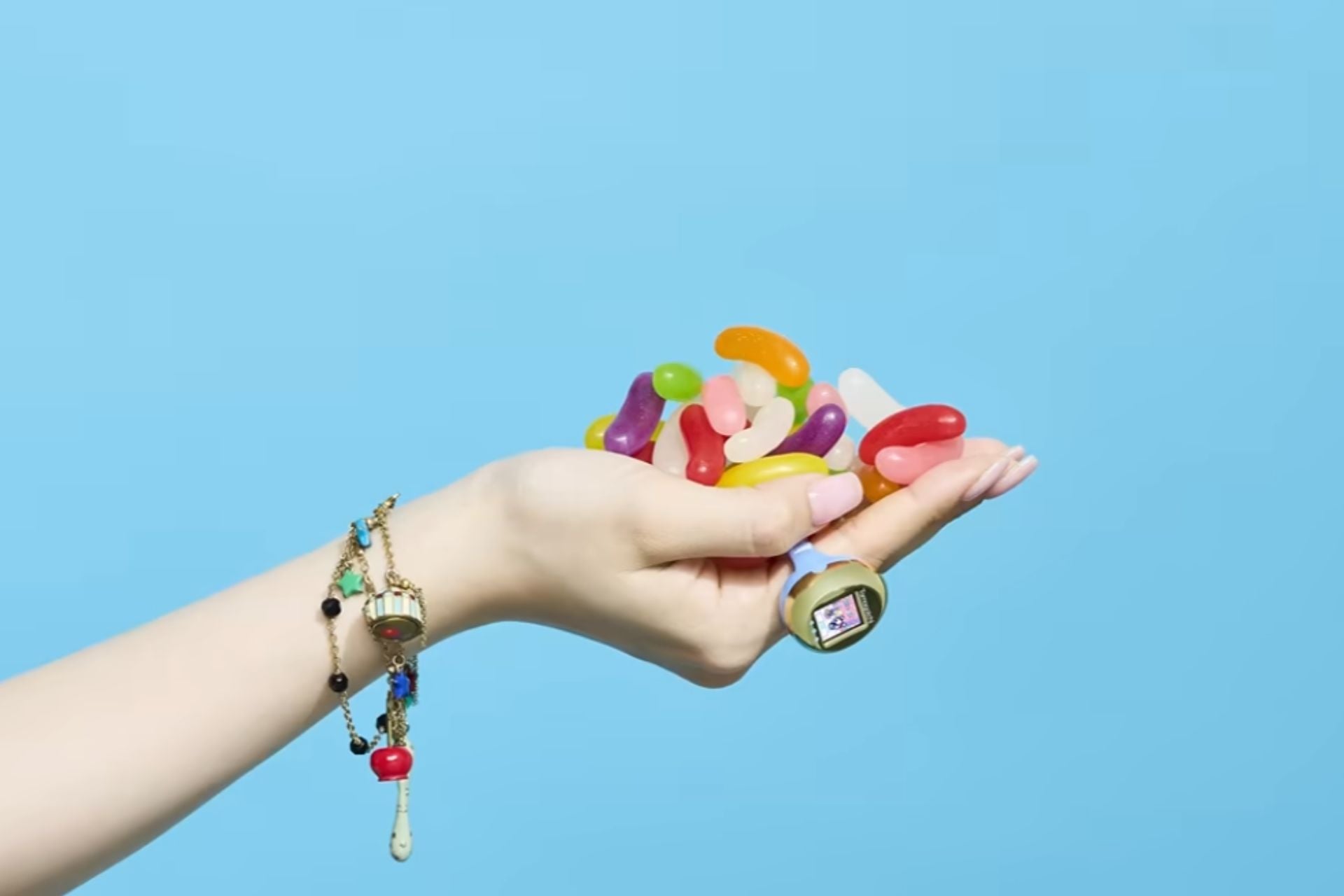 Tamagotchi Ring (1)