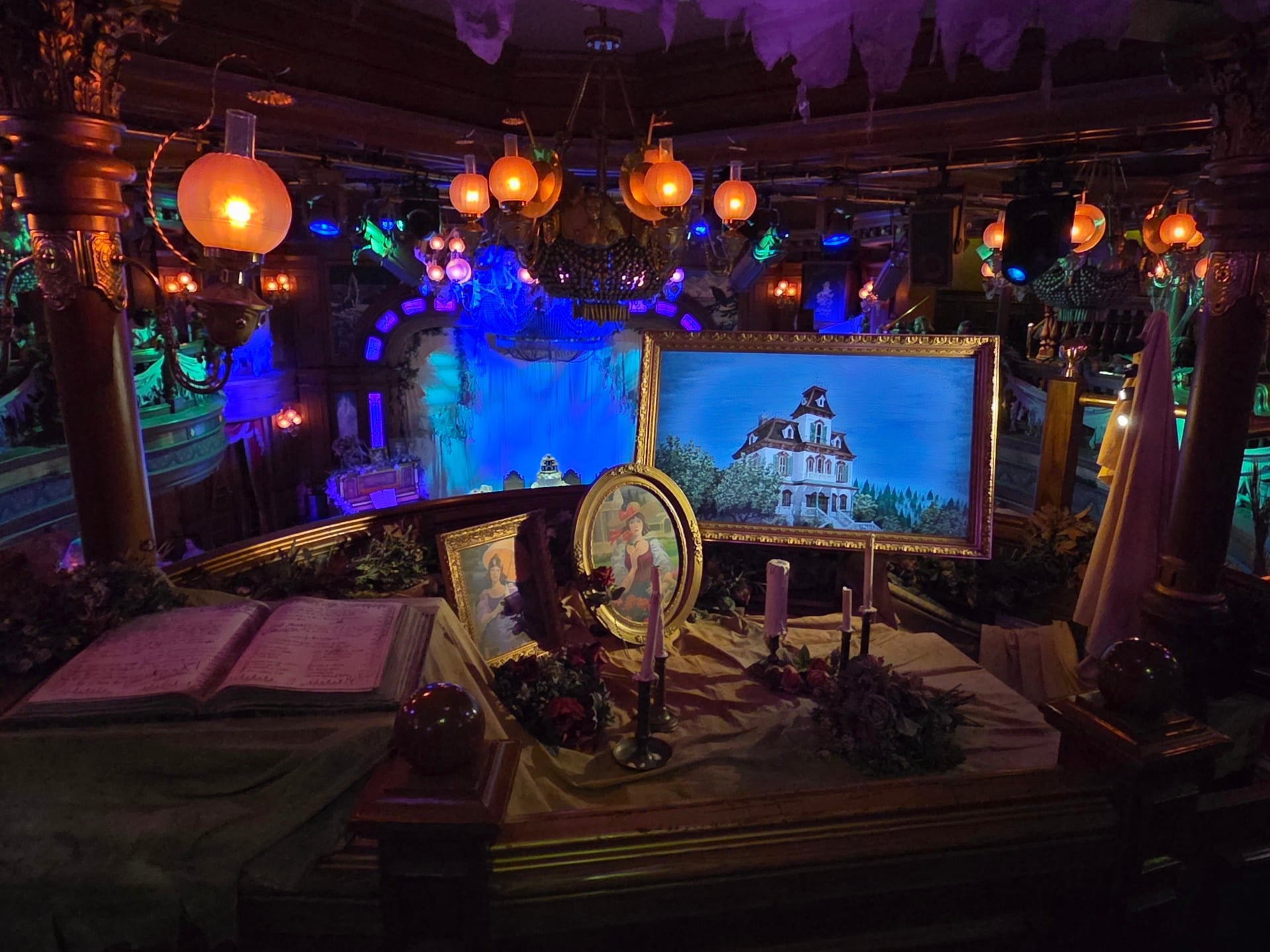 Disneyland Paris Halloween