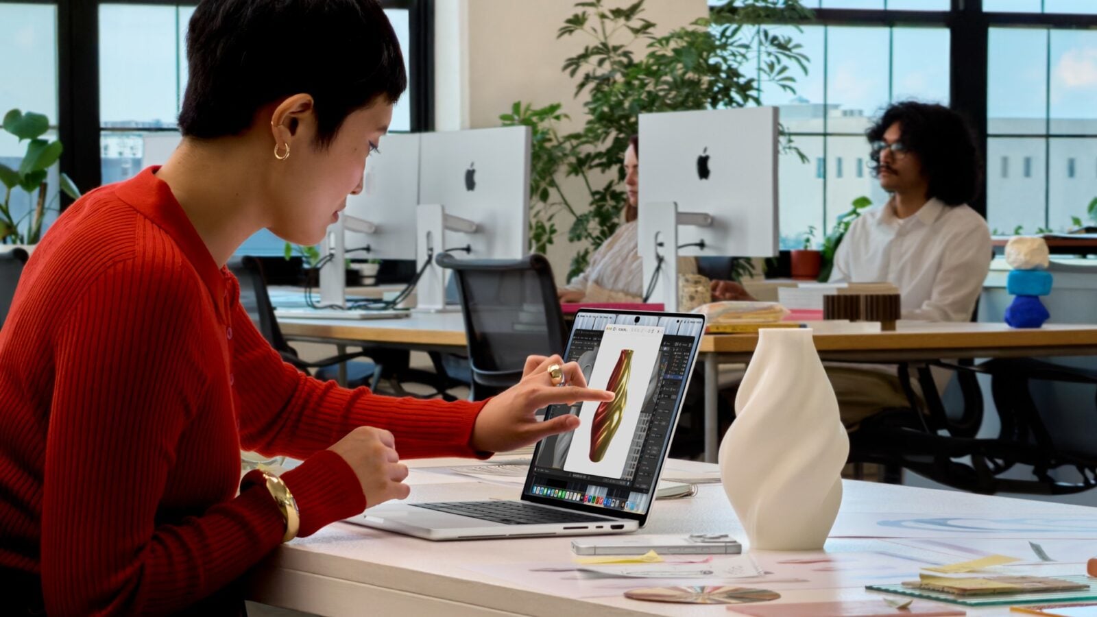 Le MacBook Pro devient tactile et c’est une première dans l’histoire du Mac