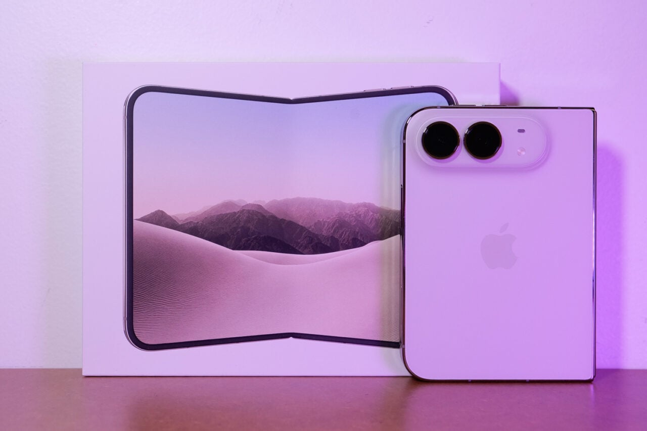 Test Apple iPhone Duo, un premier pas réussi dans l’univers du smartphone pliant !