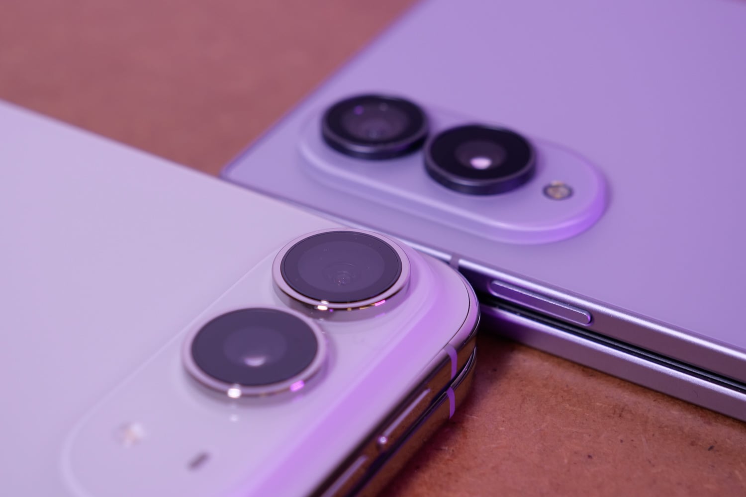 Apple iPhone Duo Live 15