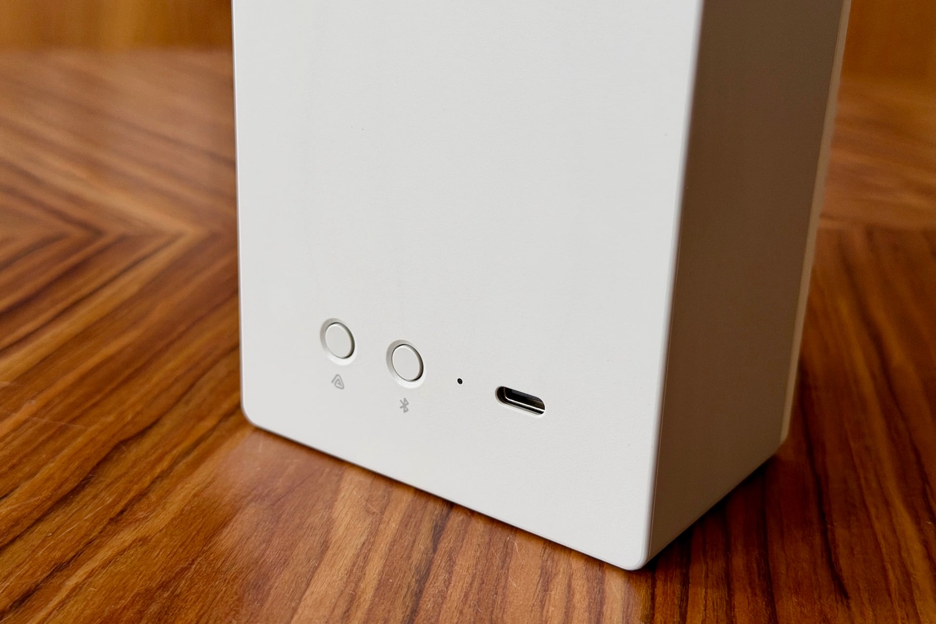 Cmf Speaker M 00008