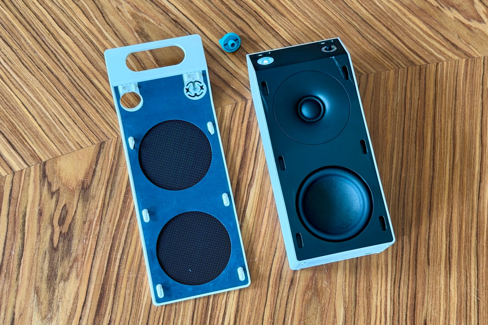 Cmf Speaker M 00011