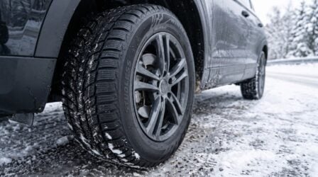 Pneu neige voiture