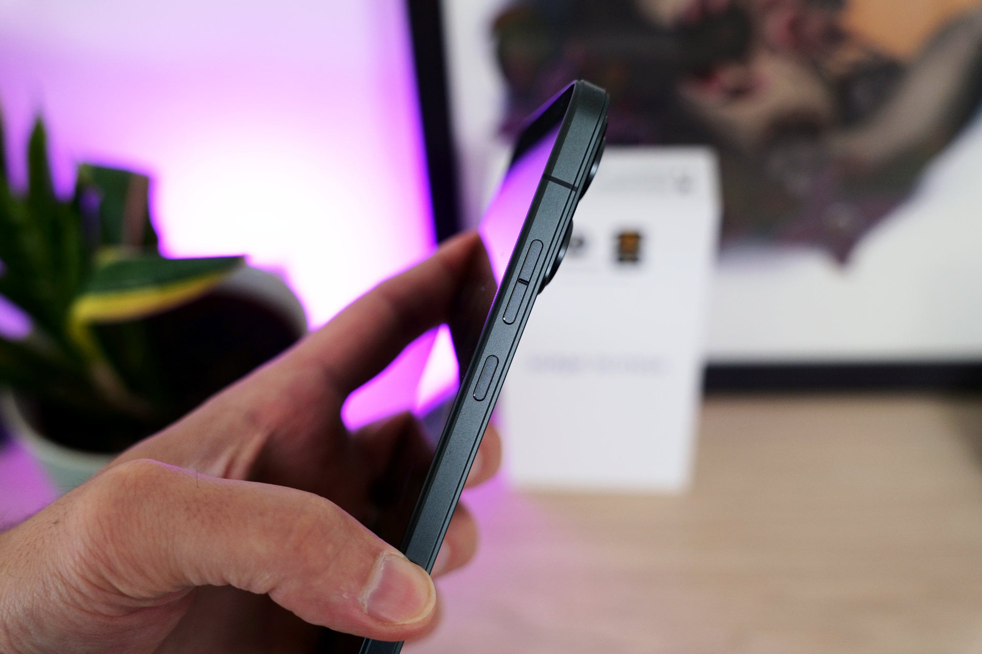 Motorola Edge 70 Max Boutons