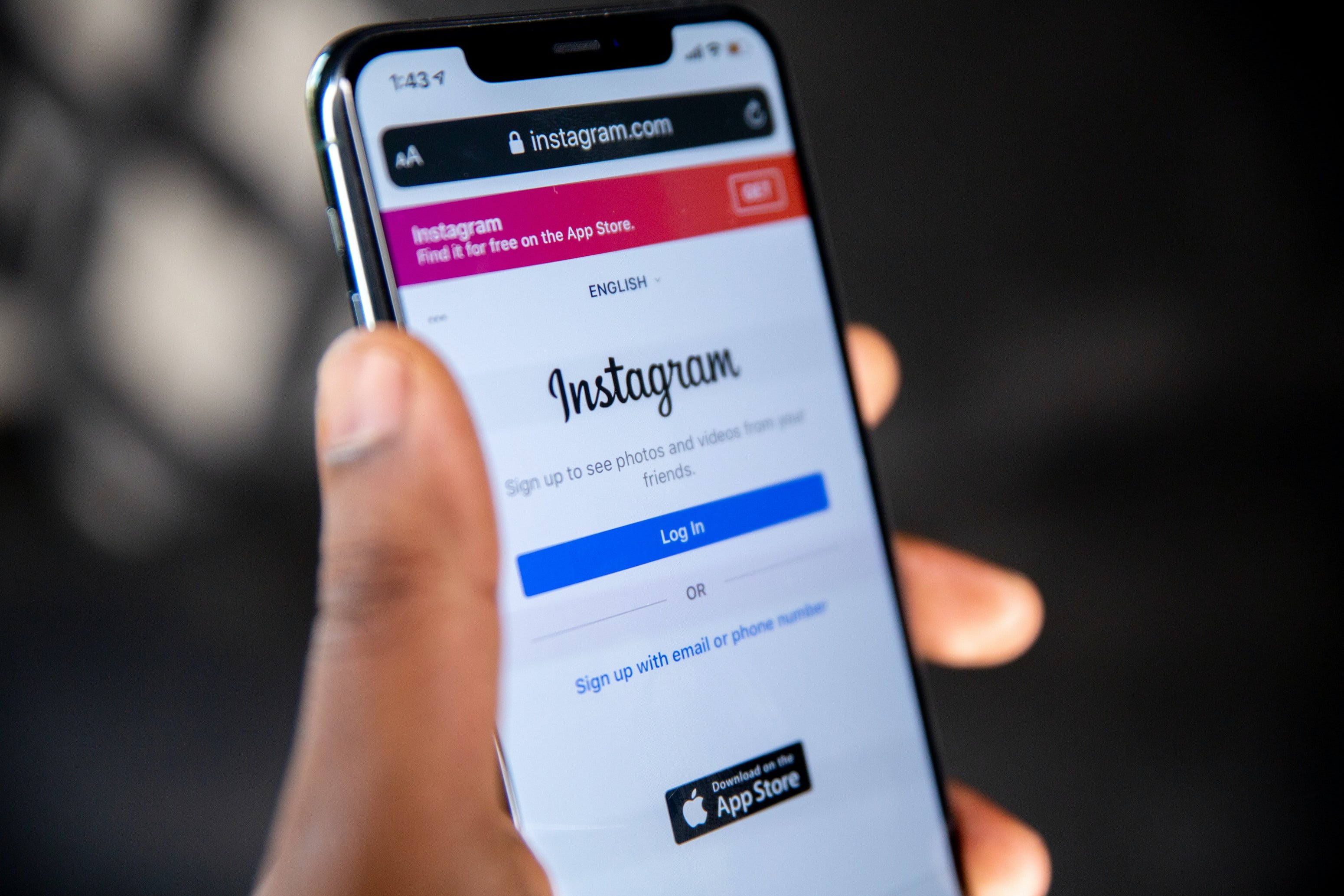 Instagram va bientôt vous laisser choisir vos pronoms