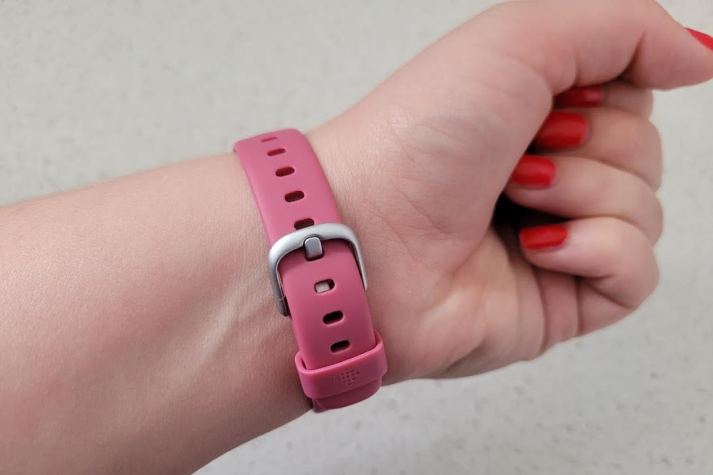 Fitbit Luxe, le bracelet connecté
