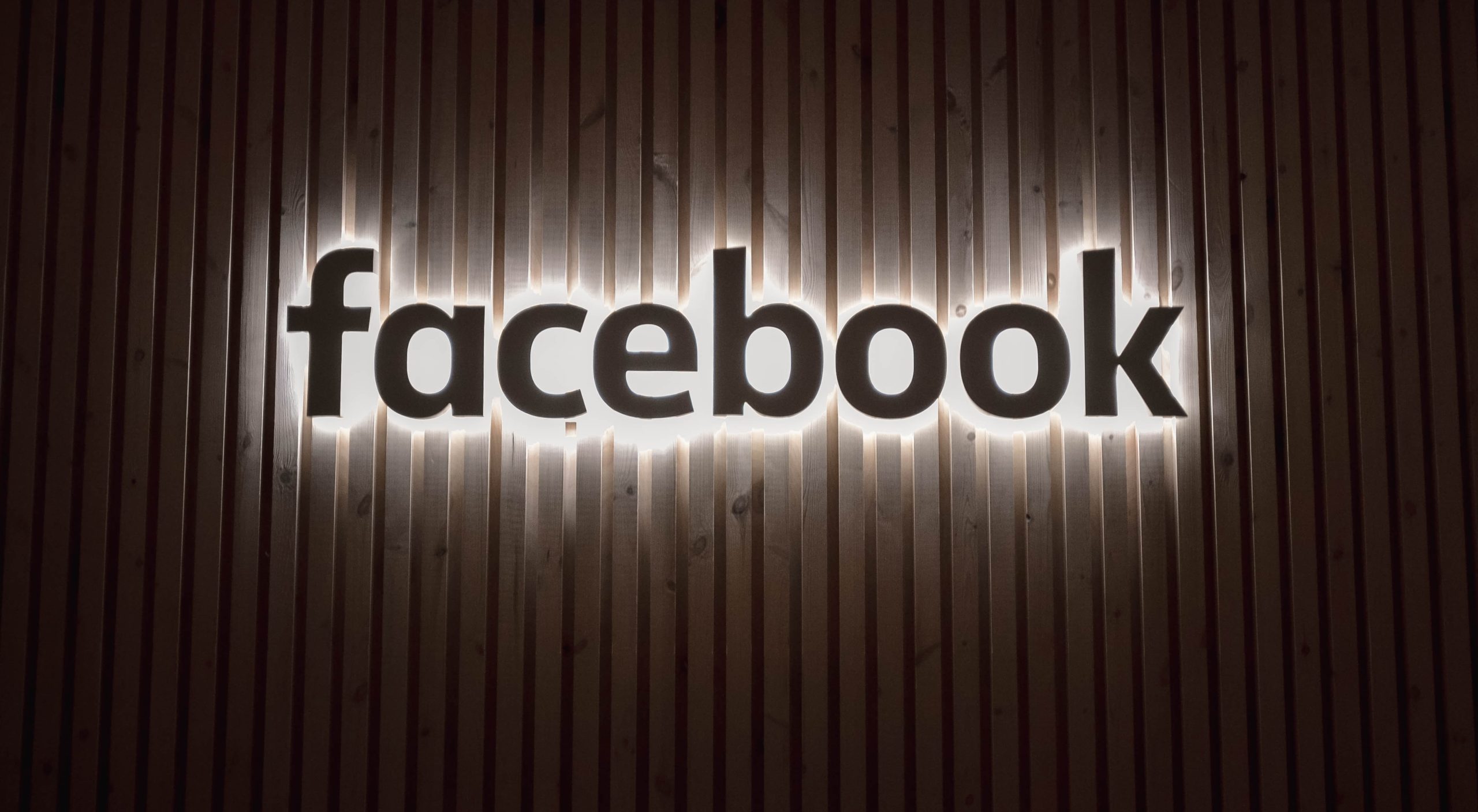 Facebook lance une campagne pour défendre la publicité ciblée