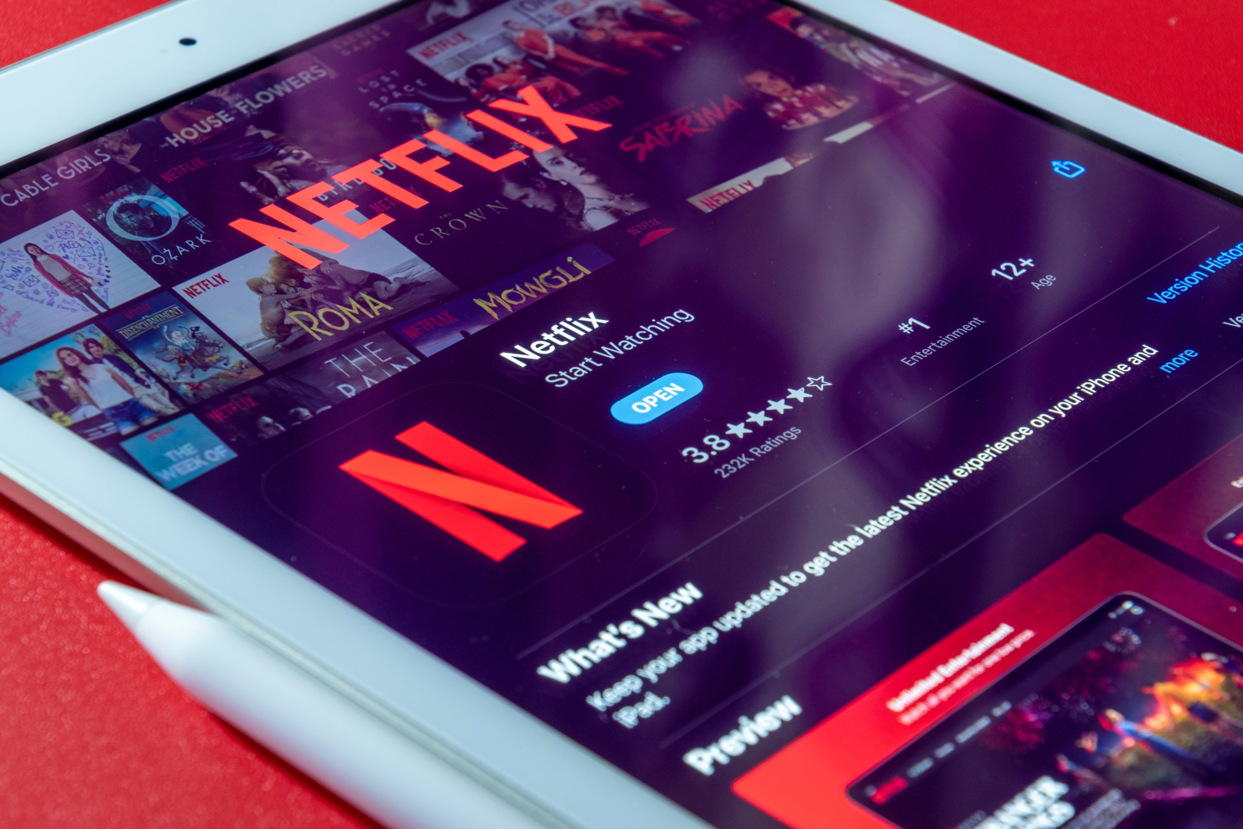 Pourquoi Apple a-t-il voulu séduire Netflix ?