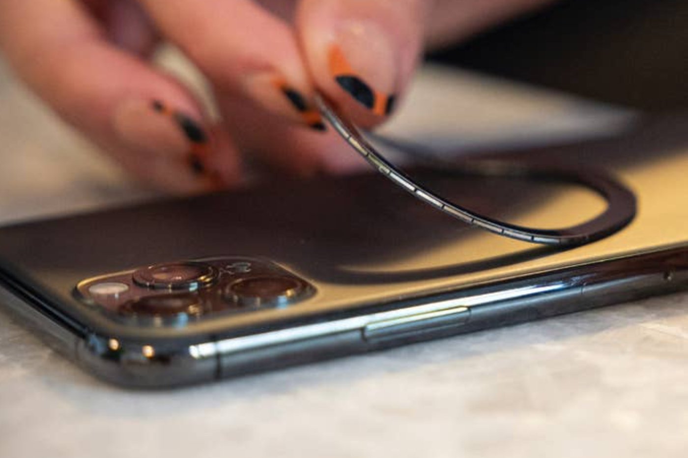 MagSafe pour l'iPhone 12 : les accessoiristes font mieux qu'Apple