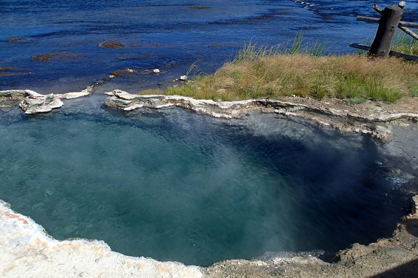 maiden-spring-accident-yellowstone