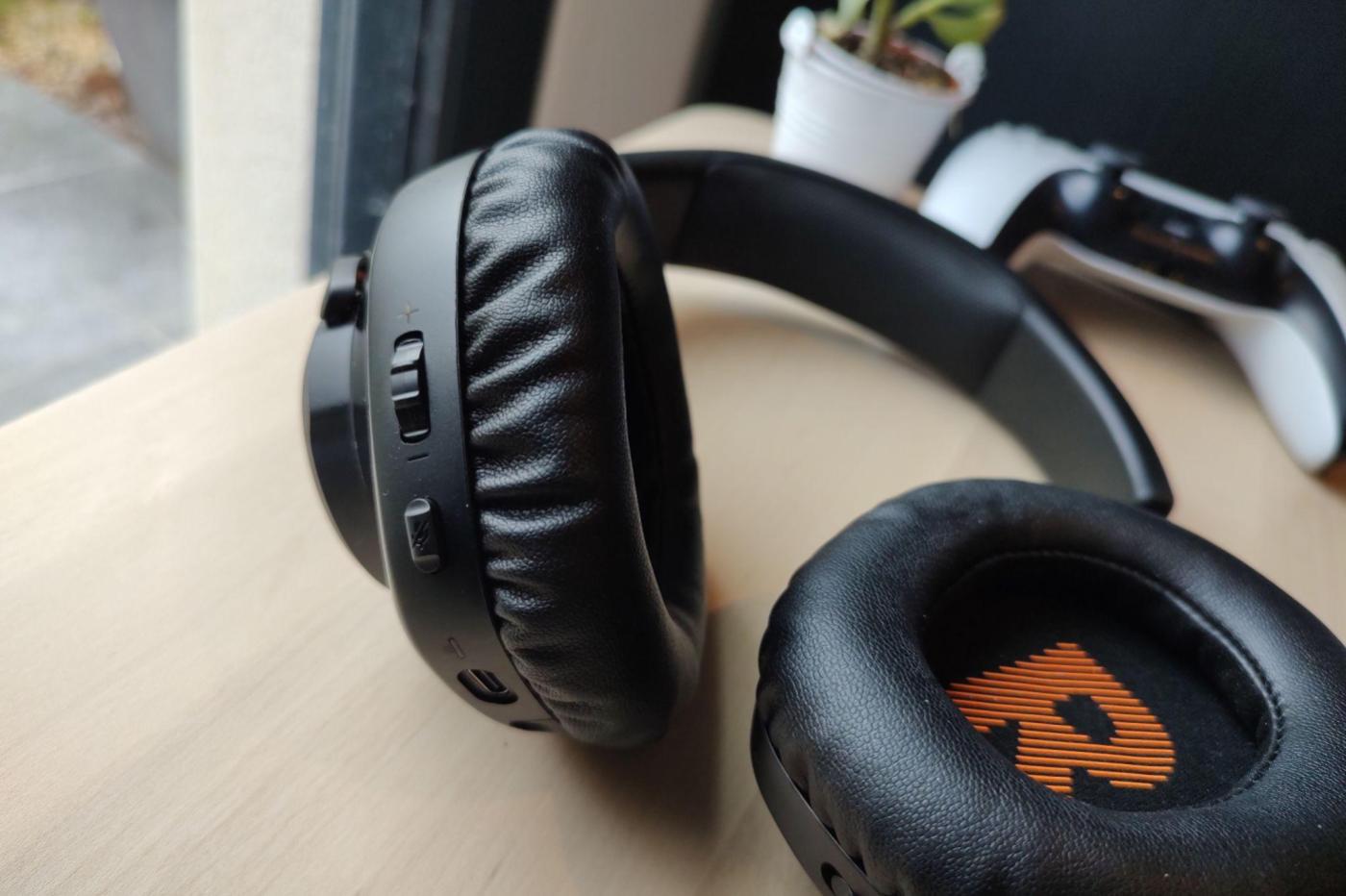 test casque jbl quantum 350 connectique