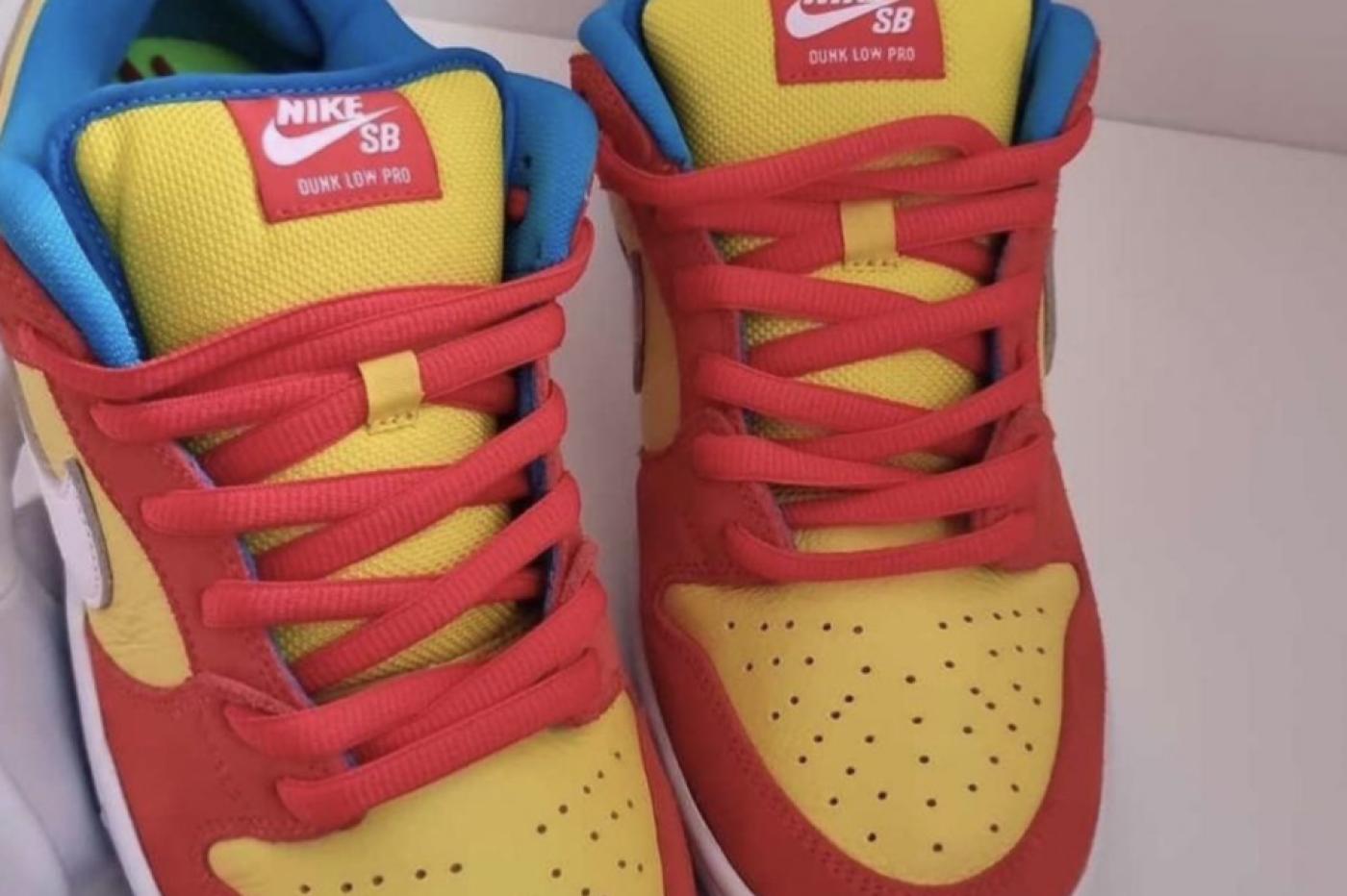 Sneakers Nike Bart Simpons devant