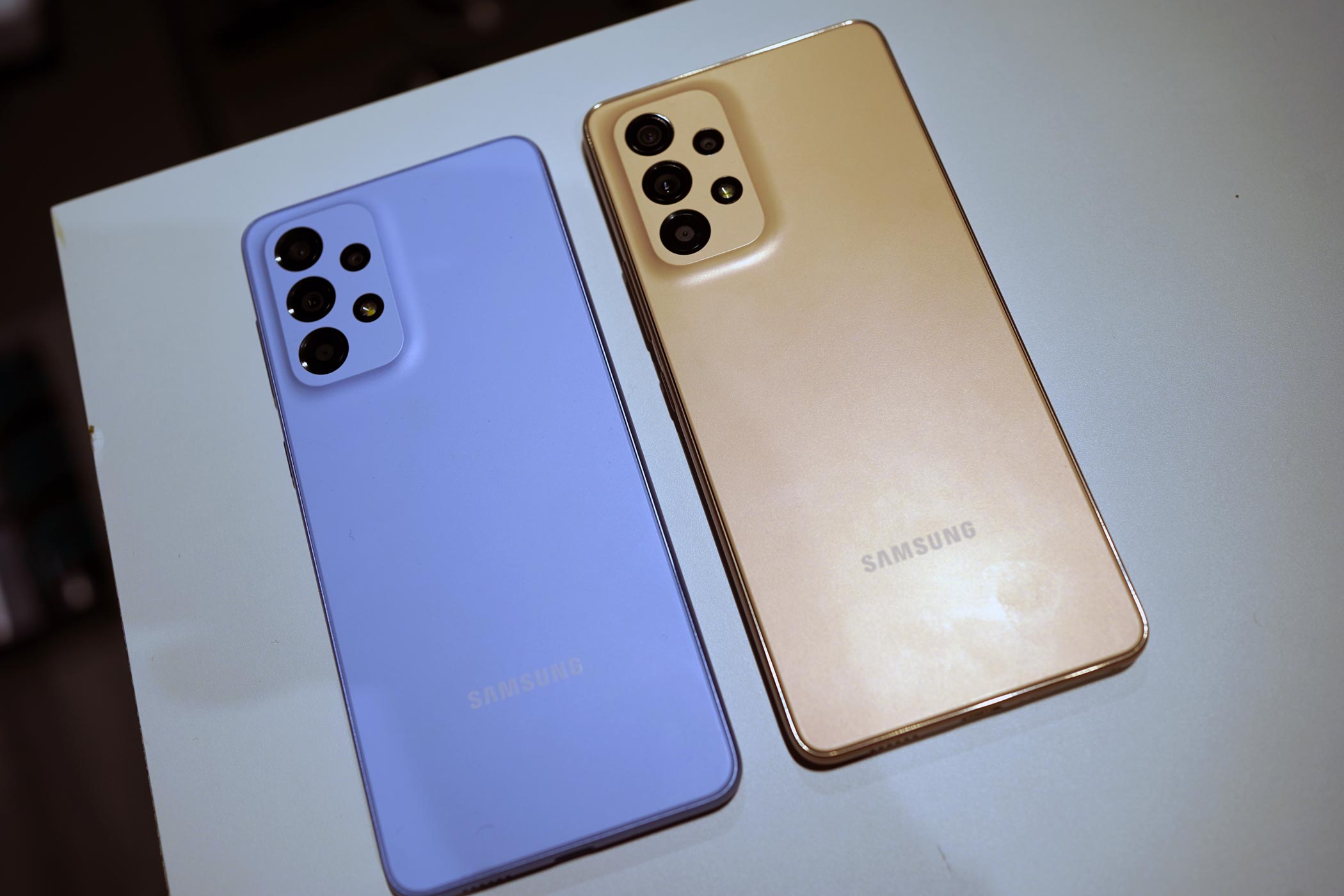 Samsung Galaxy A53 et A33