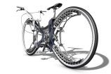 The Infinity : un vélo sans roues mais avec une chenille