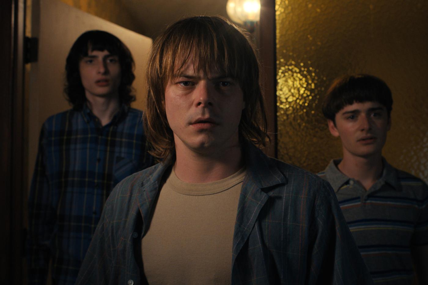 Jonathan byers saison 4 stranger things