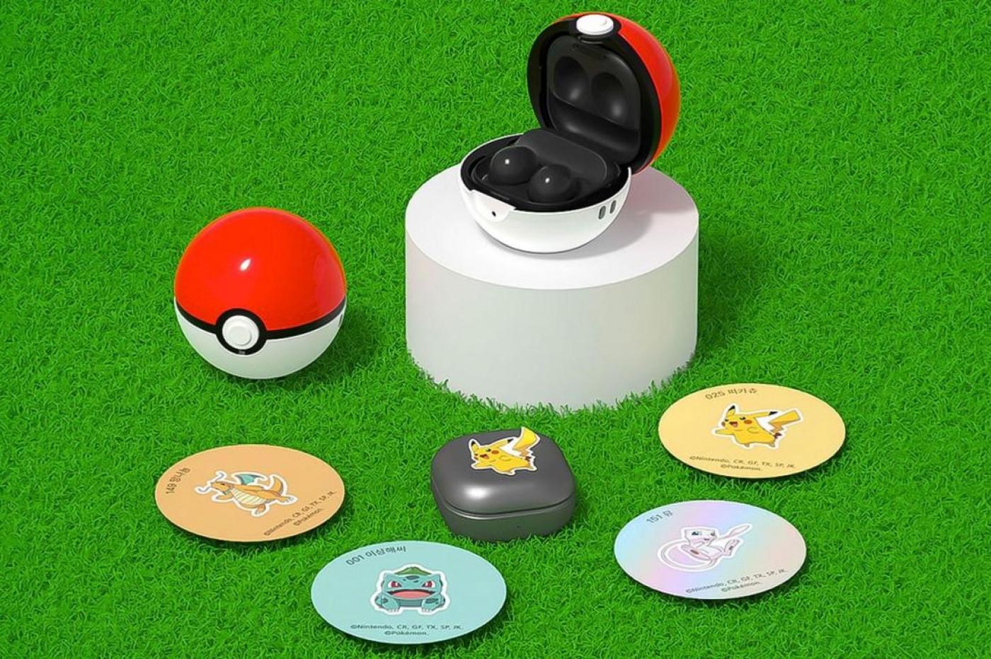 Image des Galaxy Buds Pokémon et des stickers Pokémon offerts avec