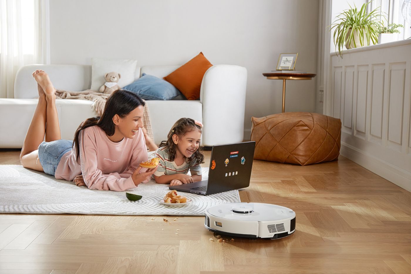 Prime Day 2023 : Le Roborock Q7 Max bénéficie de 30€ de réduction, ce robot  aspirateur laveur vous permet de laisser tomber la corvée du ménage ! 