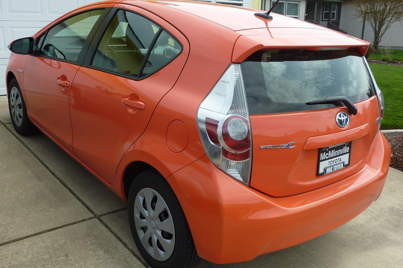 Toyota Facilite Le Recyclage Des Batteries De Ses Anciennes Prius