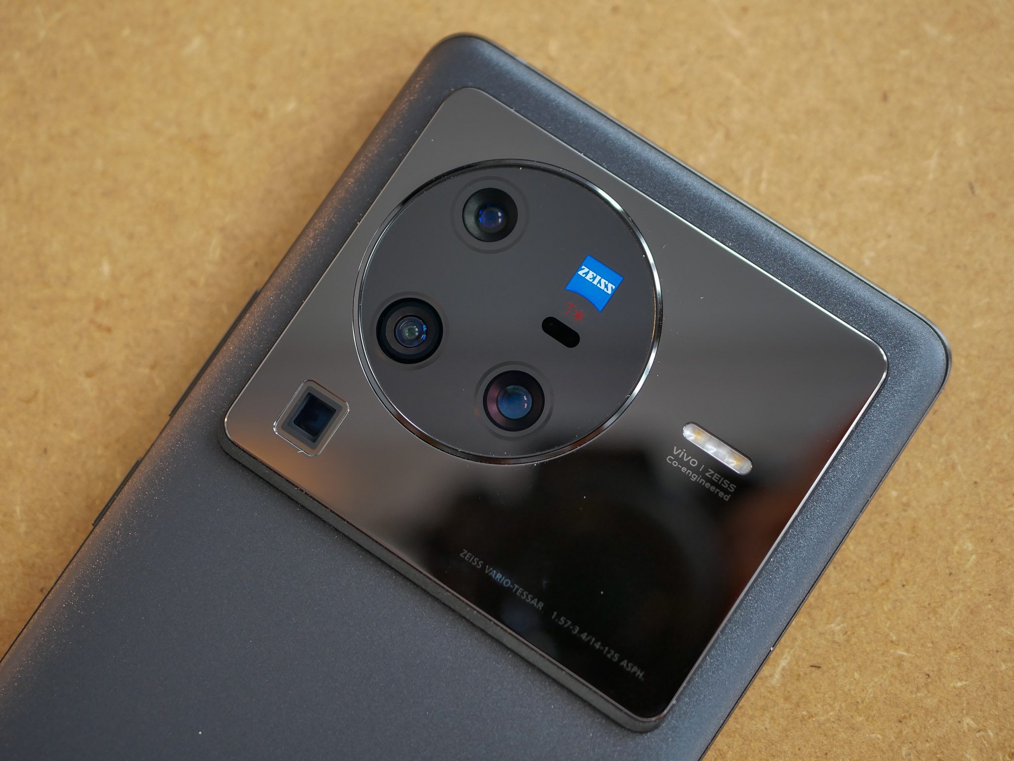 Test Vivo X80 Pro : un smartphone premium séduisant, mais qui
