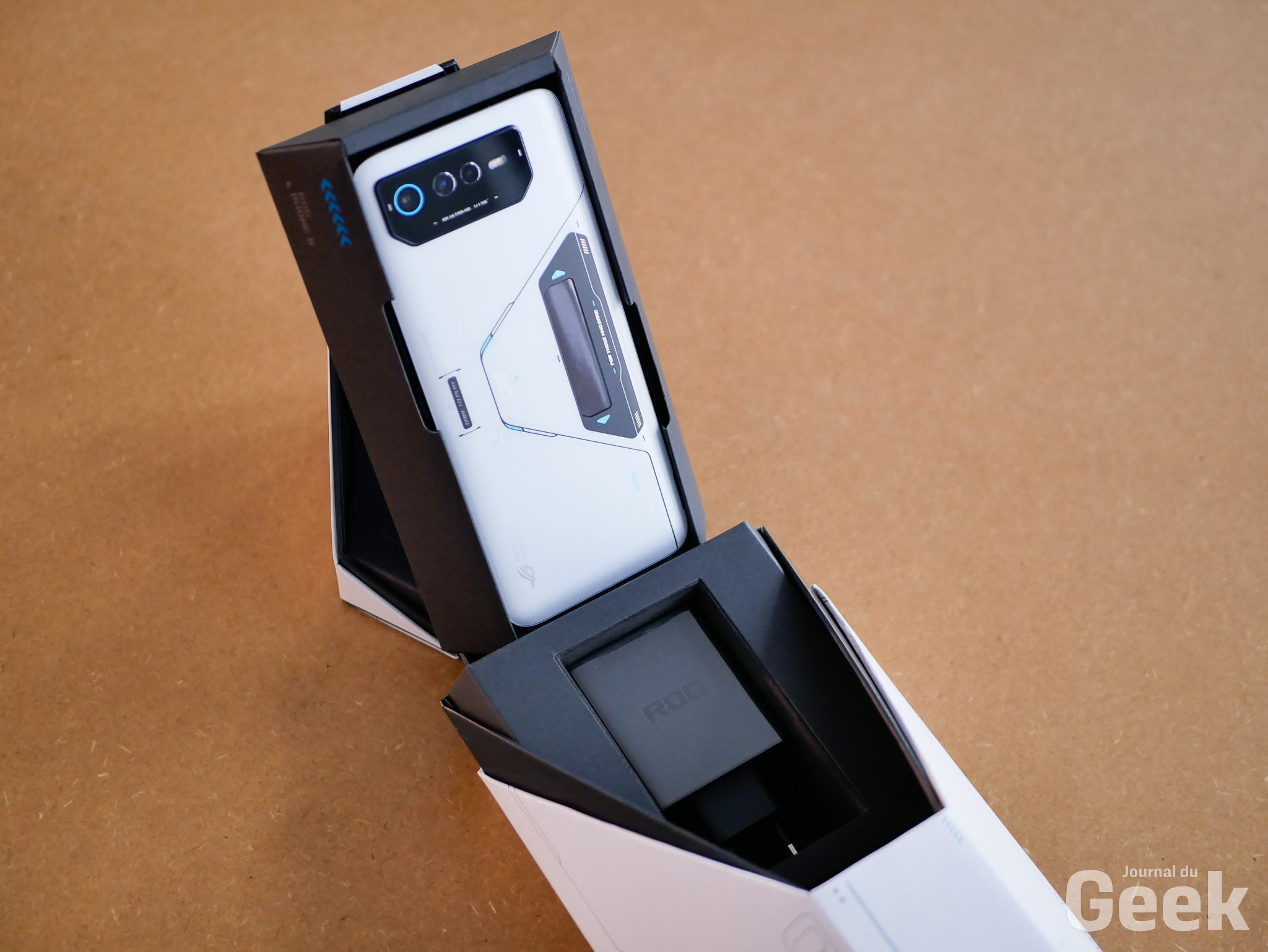 Asus ROG Phone 6 Pro
