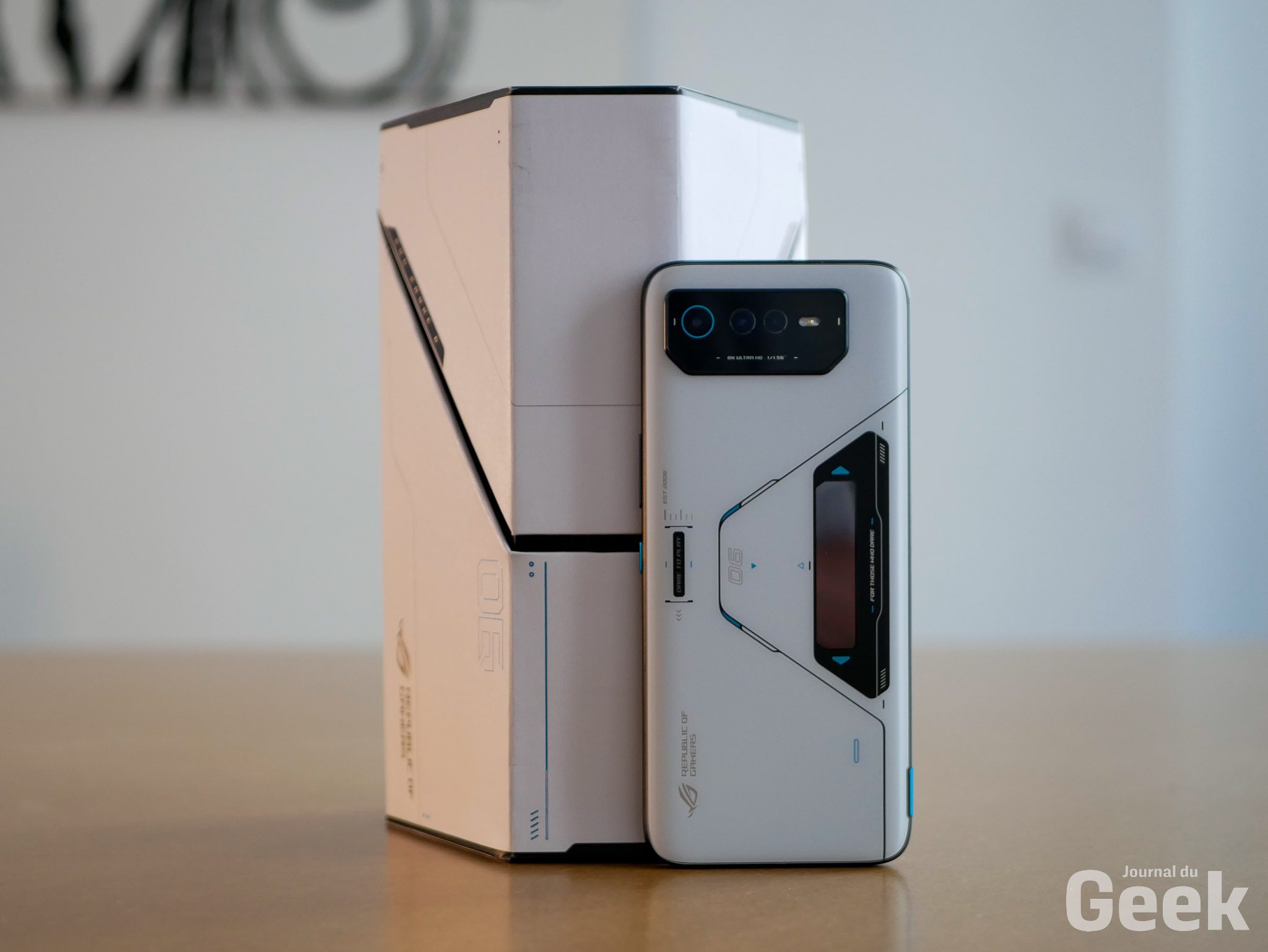 Asus ROG Phone 6 Pro