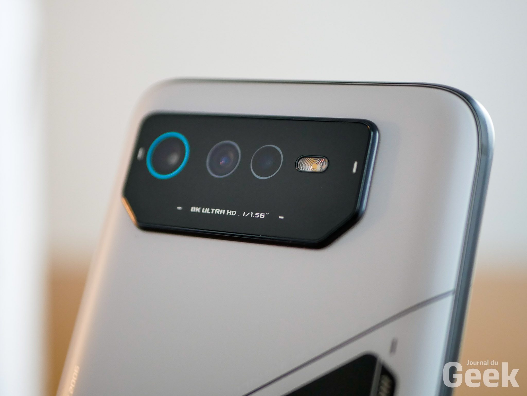 Asus ROG Phone 6 Pro