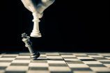 Échec et mat : un robot joueur d’échecs casse le doigt de son adversaire