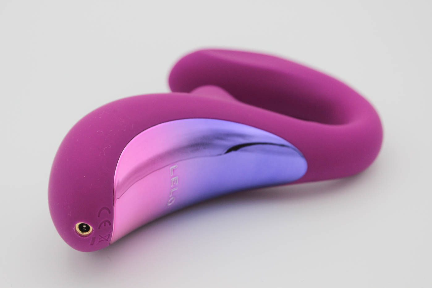 Enigma Cruise by Lelo sextech zoom